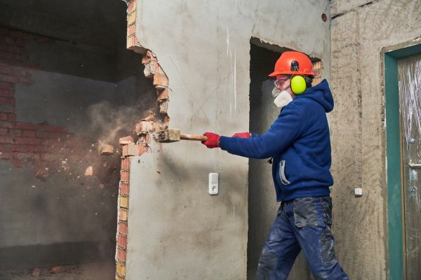 Concrete Wall Demolition in Huntersville